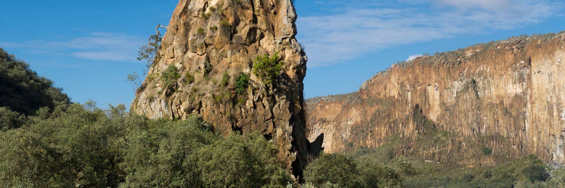 10 Days Hell's Gate, Lake Natron & Serengeti Adventure