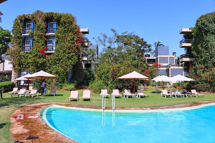 Sarova-Taita-Hills-Game-Lodge_Pool1